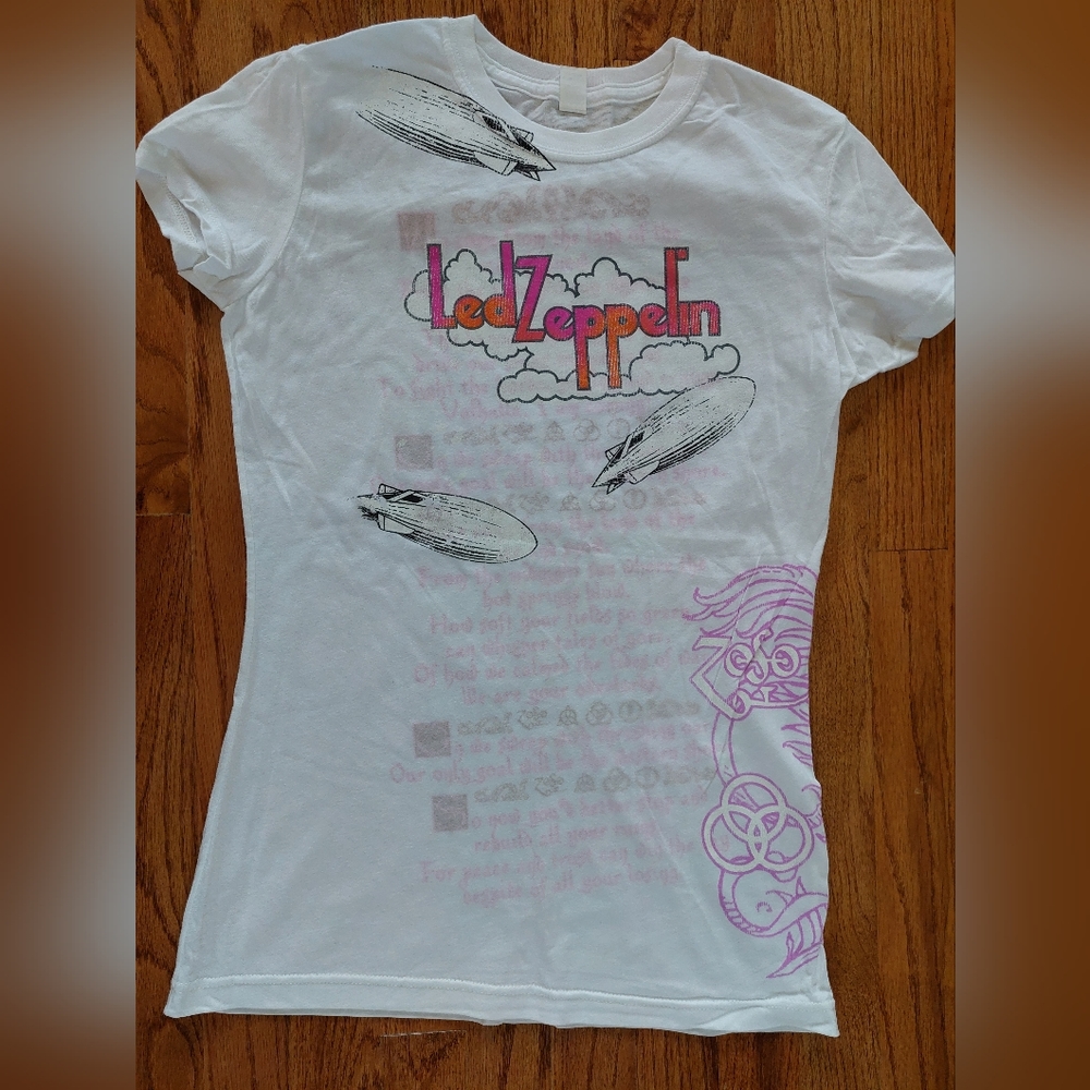 NWOT Led Zeppelin Graphic Band Tee, Size Large, Color White/Pink